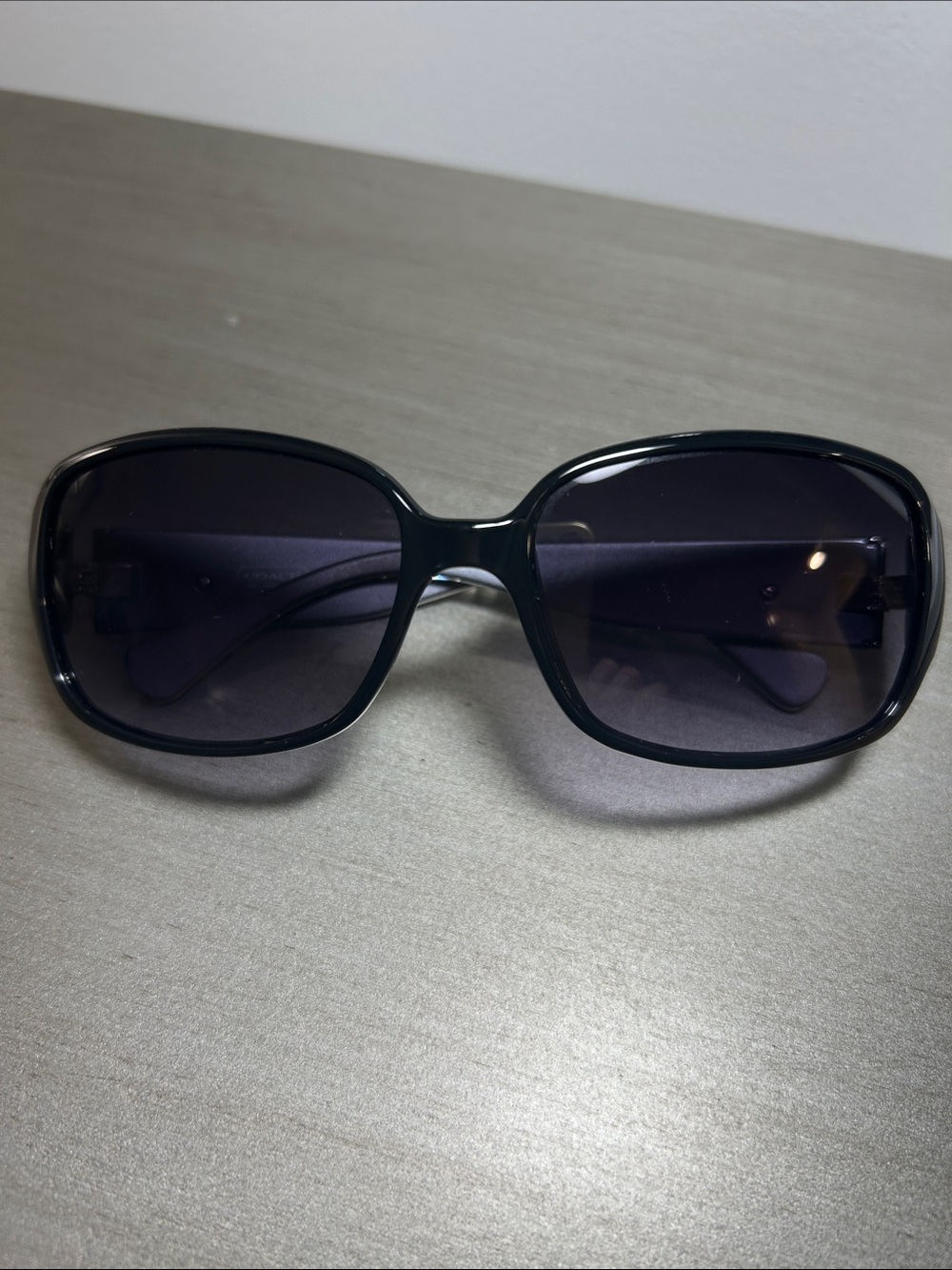 Coach Women’s Black and Grey Sunglasses with Gradient Lenses - Picture 2 of 9